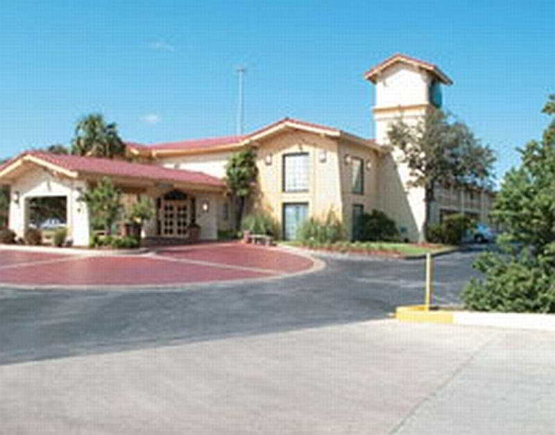 La Quinta Inn By Wyndham San Antonio Lackland Zewnętrze zdjęcie